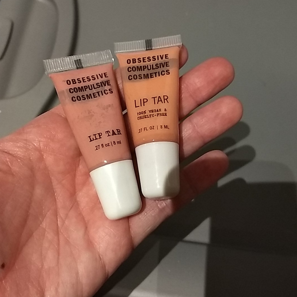 Obsessive Compulsive Cosmetics Lip Tars